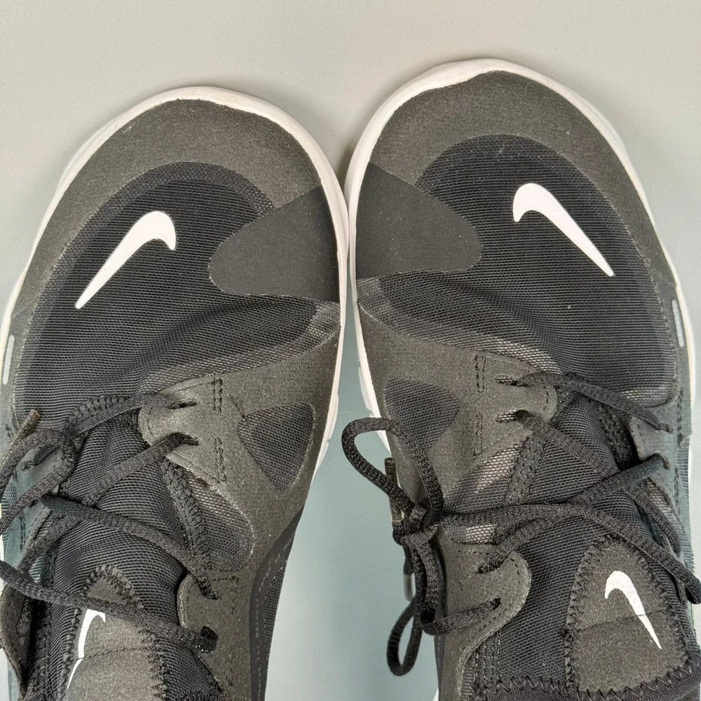 Nike Free RN 5.0 Womens Size 9 Running Shoes Volt Black White Lace Train Sneaker - Picture 7 of 16